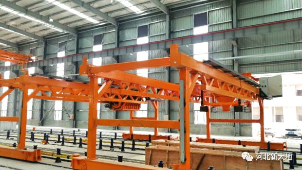 武漢建工新興建材綠色產(chǎn)業(yè)科技有限公司綜合PC生產(chǎn)線和固定模臺(tái)柔性線